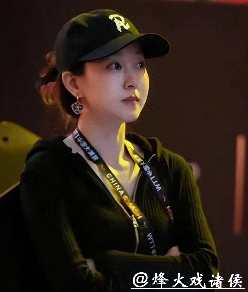 追星马龙，女星曝光，高颜值，身材傲人，成绩出色，曝有马龙联系方式